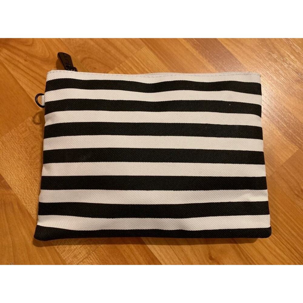 Latam ‎ Empty Cosmetic Bag